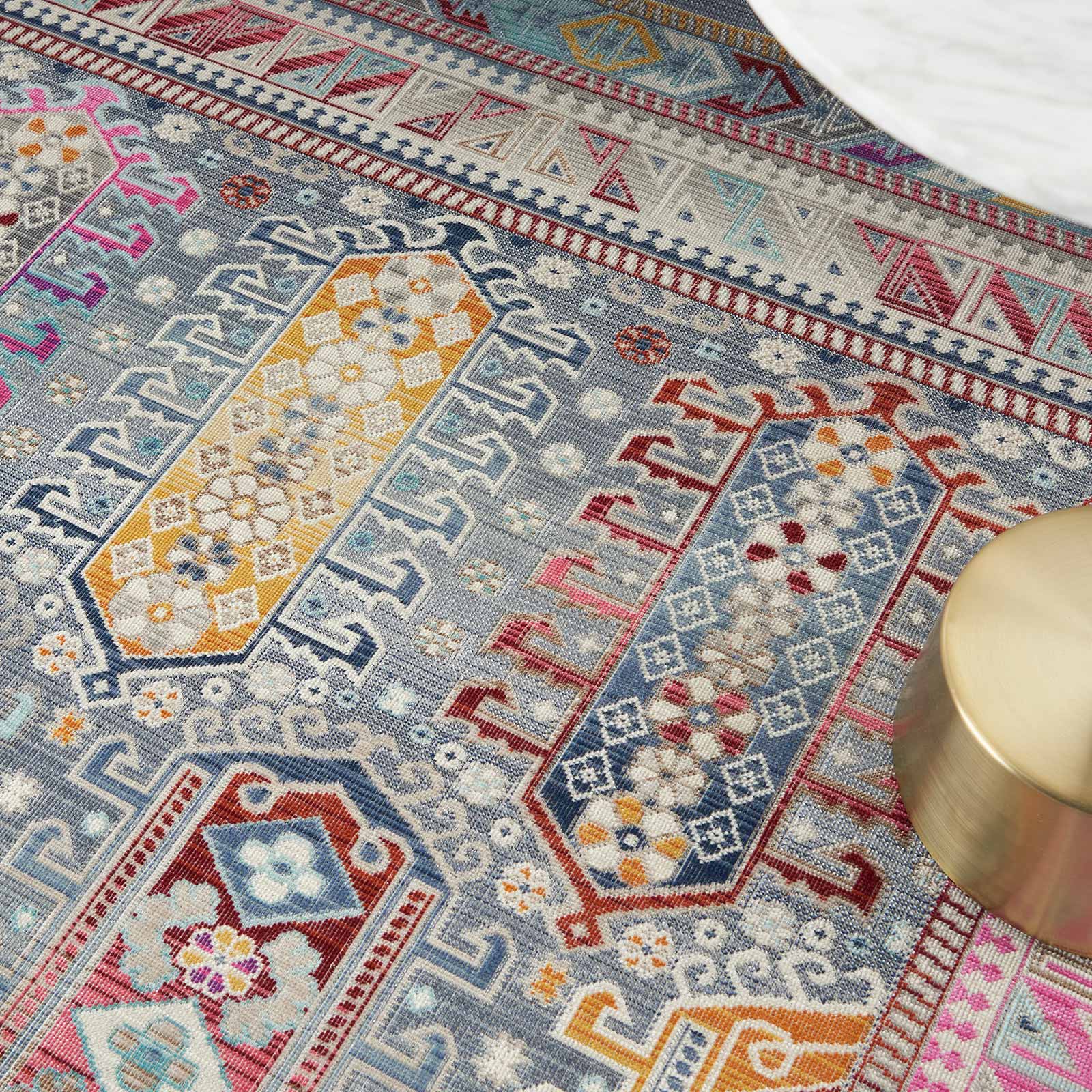 Nourison alfombra Vintage Kashan VKA06 GYMTC GREY MULTICOLOR 5X8 099446811967 interior 2